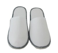 SKBD019 Making hotel slippers style Custom-made disposable slippers style Custom solid color hotel slippers style Hotel slippers franchise side view